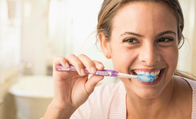 Diş Fırçalama Kuralları Nelerdir?