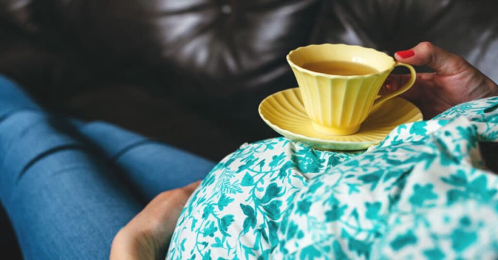 Emziren Anneler Yeşil Çay İçebilir Mi? Yeşil Çay İçmek Zararlı Mıdır?